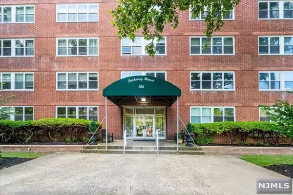 926 Bloomfield Avenue #7E, Glen Ridge, NJ 07028