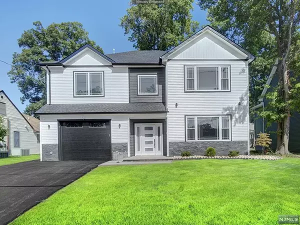 24 Stiles Road, Edison, NJ 08817