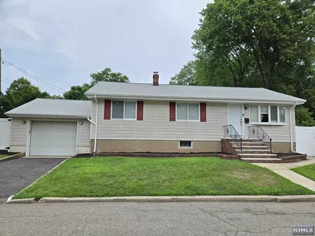 50 Omaha Street, Dumont, NJ 07628