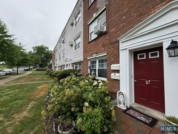 27B Hastings Avenue #27B, Rutherford, NJ 07070