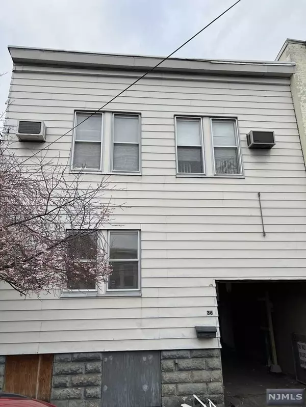 36 Edison Street #apt 2, Bloomfield, NJ 07003