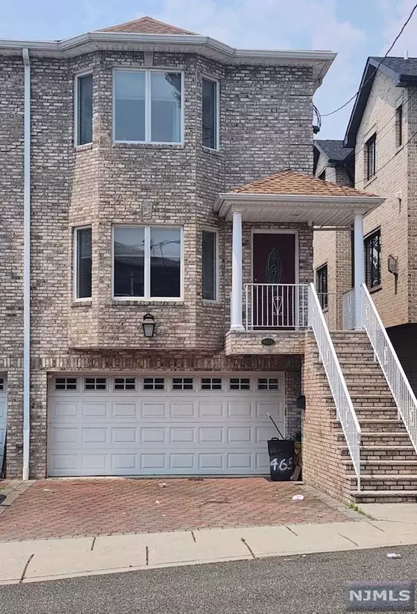 465C 9th Street, Palisades Park, NJ 07650