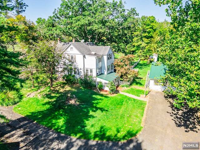 570 Mine Brook Road, Bernardsville, NJ 07924