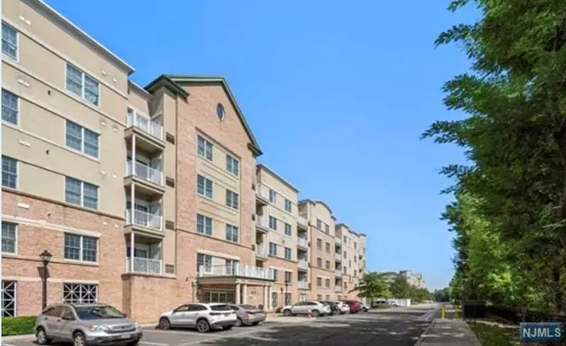 1311 Windsor Park Court #1311, Englewood, NJ 07631