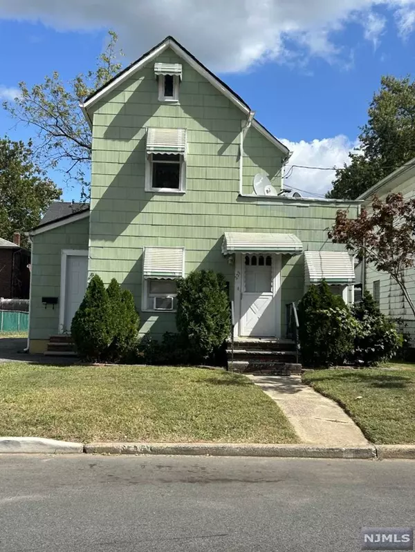 239 North 10th Street, Kenilworth, NJ 07033