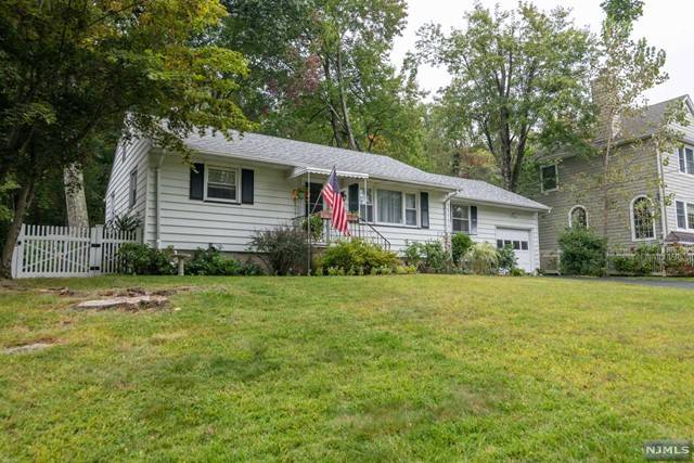 133 Vreeland Avenue, Bloomingdale, NJ 07403