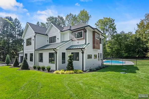 Upper Saddle River, NJ 07458,23 Brook Road