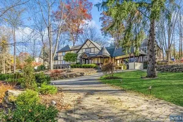 Upper Saddle River, NJ 07458,304 East Saddle River Road