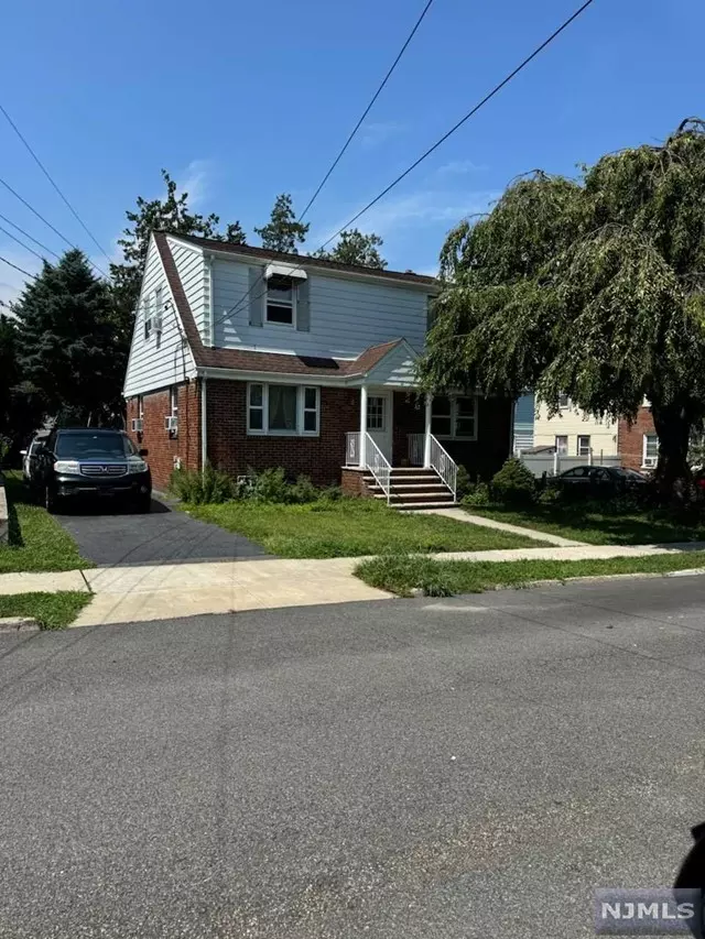 Garfield, NJ 07026,29 Davison Street #2