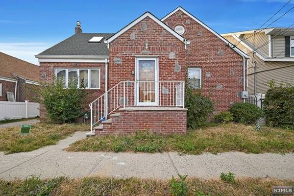 8203 3rd Avenue, North Bergen, NJ 07047