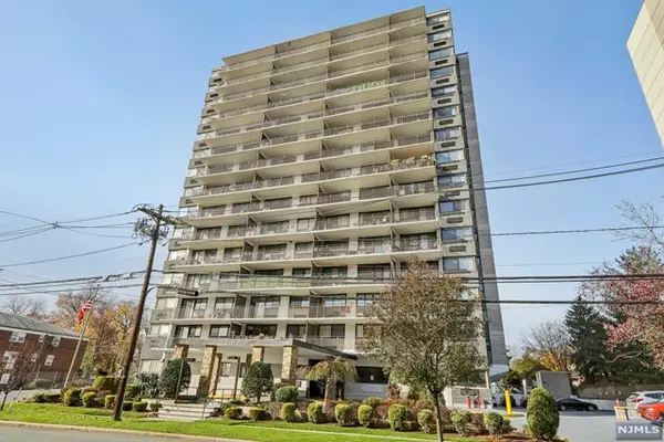 235 Prospect Avenue #6D, Hackensack, NJ 07601