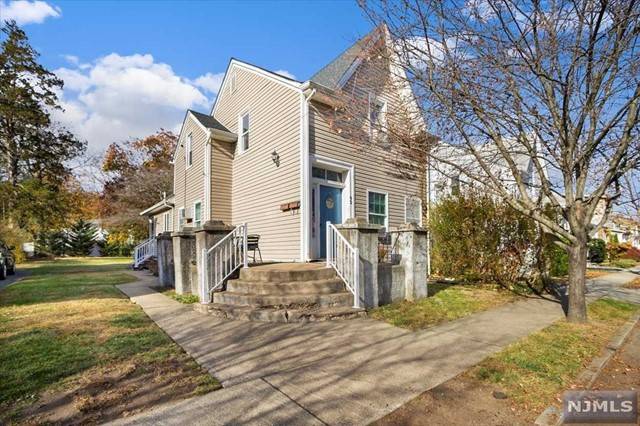 92 2nd Avenue, Hawthorne, NJ 07506