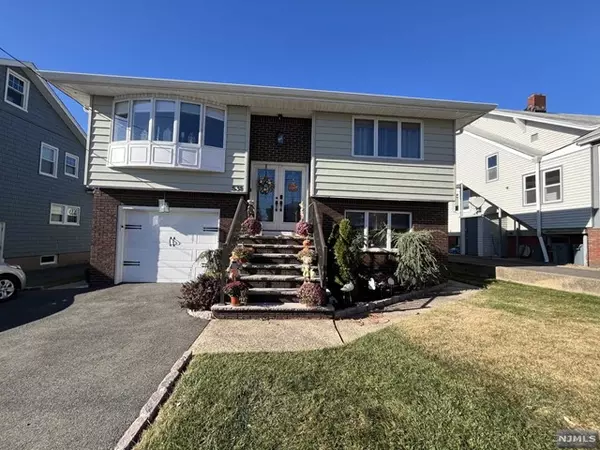 538 3rd Street, Carlstadt, NJ 07072