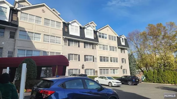 131 Clinton Place #210, Hackensack, NJ 07601