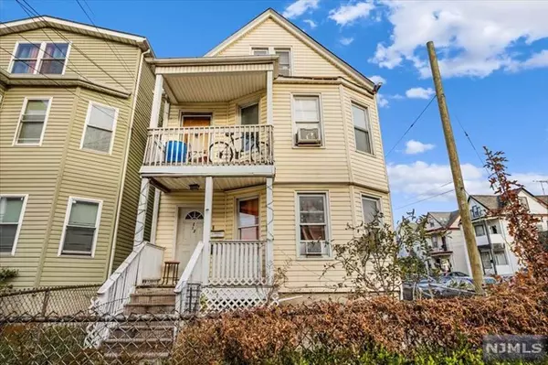 212 Central Avenue, Passaic, NJ 07055