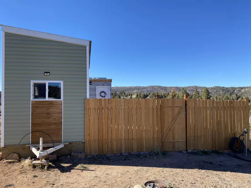 3225 Uinta DR, Alton, UT 84710