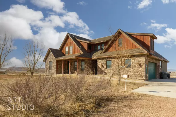 2735 E 1200 N, Enterprise, UT 84725