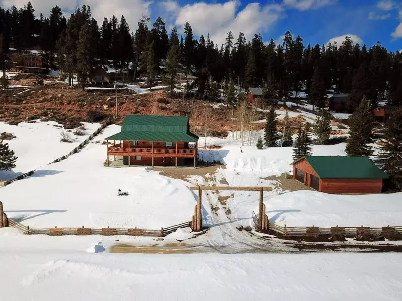 780 & 810 E Church DR, Duck Creek, UT 84762