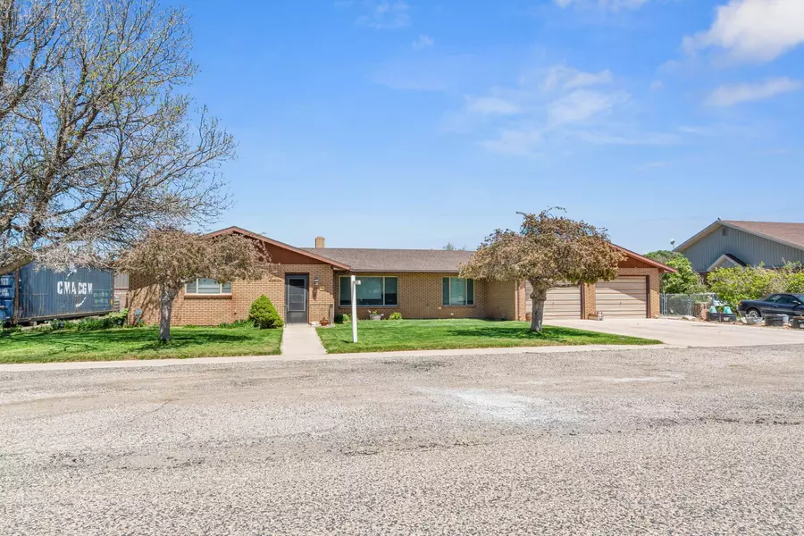 146 W 200 S ST, Enterprise, UT 84725