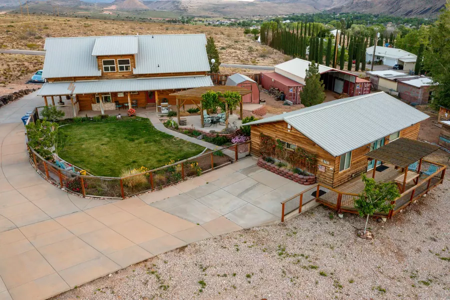 245 W Sunset Ave, Toquerville, UT 84774