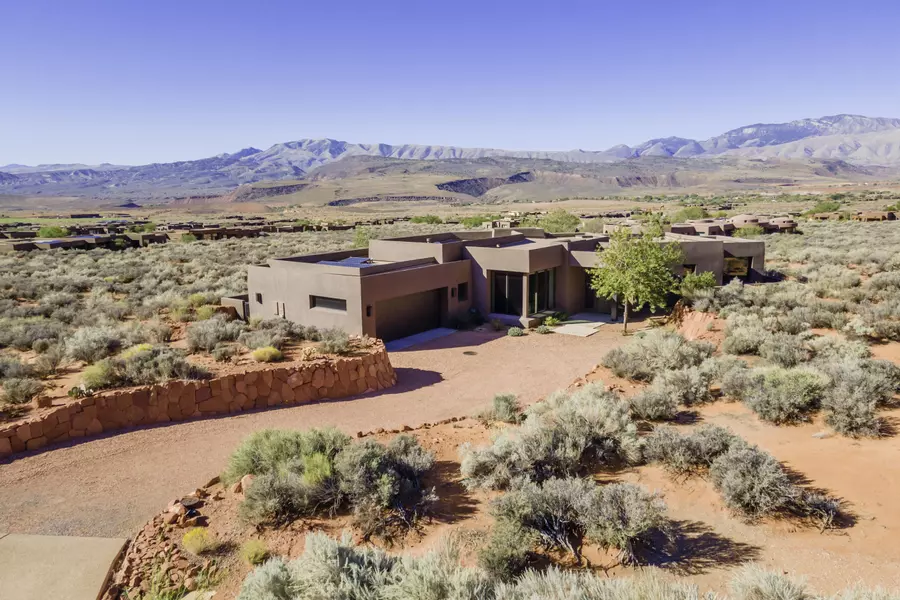 993 N Chusi Way, Ivins, UT 84738