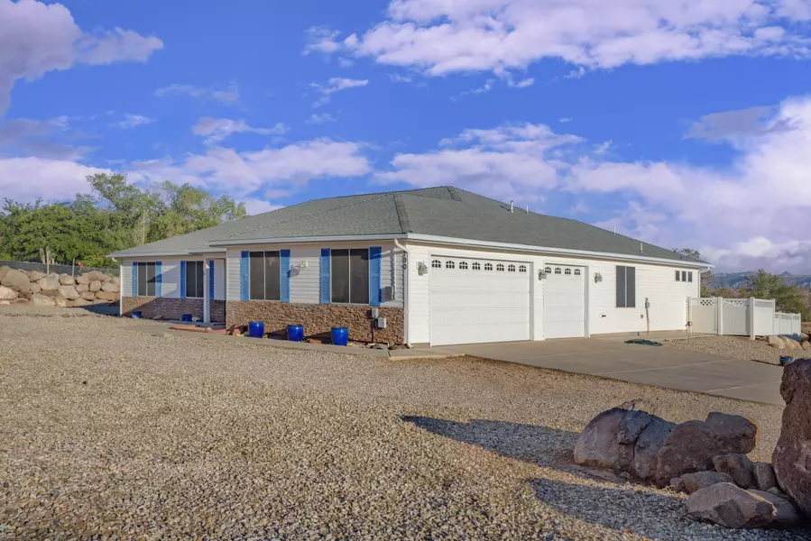 290 N Main Street, Leeds, UT 84746