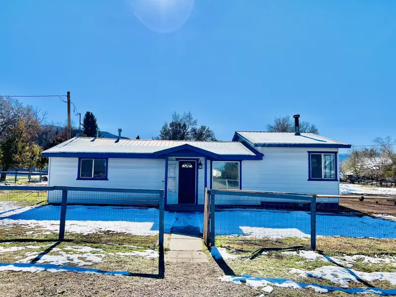 245 W 100 N ST, Paragonah, UT 84760