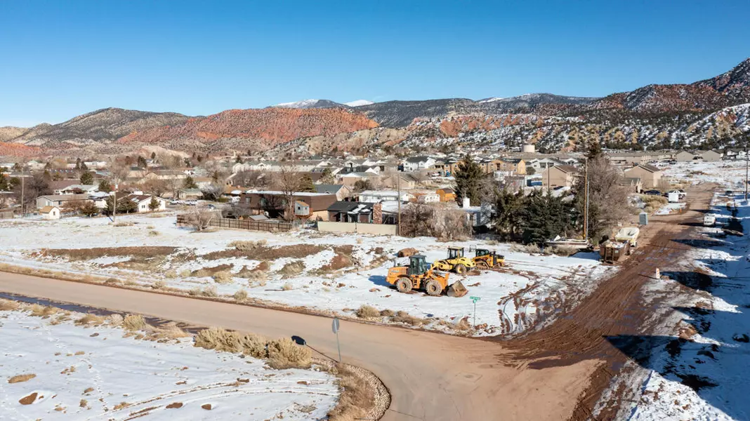 Lot 9, Blk 6, in Valley View, Cedar City, UT 84720