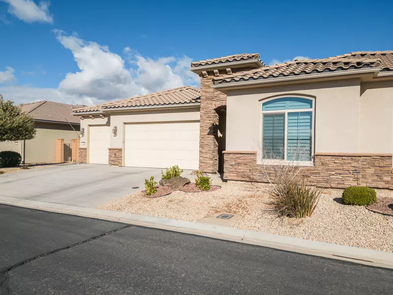 4819 S Whisper Point DR, St George, UT 84790