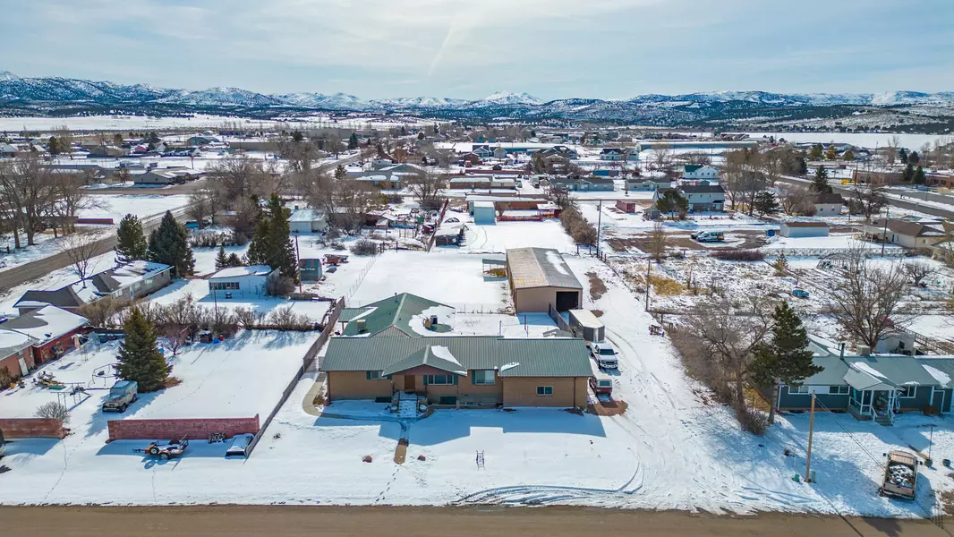 174 E 100 S ST, Enterprise, UT 84725