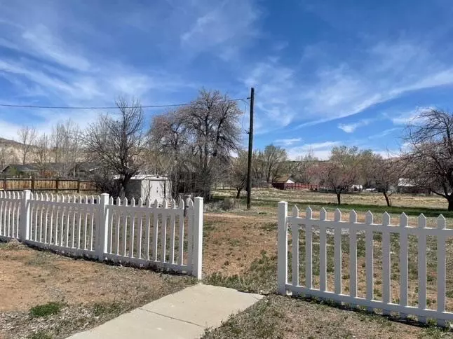 155 S Main Street, Cannonville, UT 84718