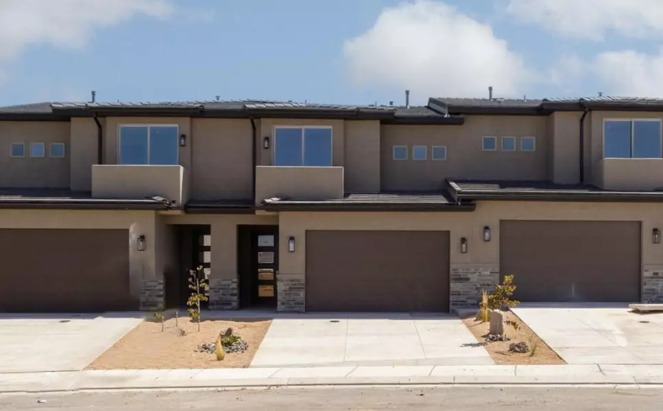 2083 W 380 S, Hurricane, UT 84737