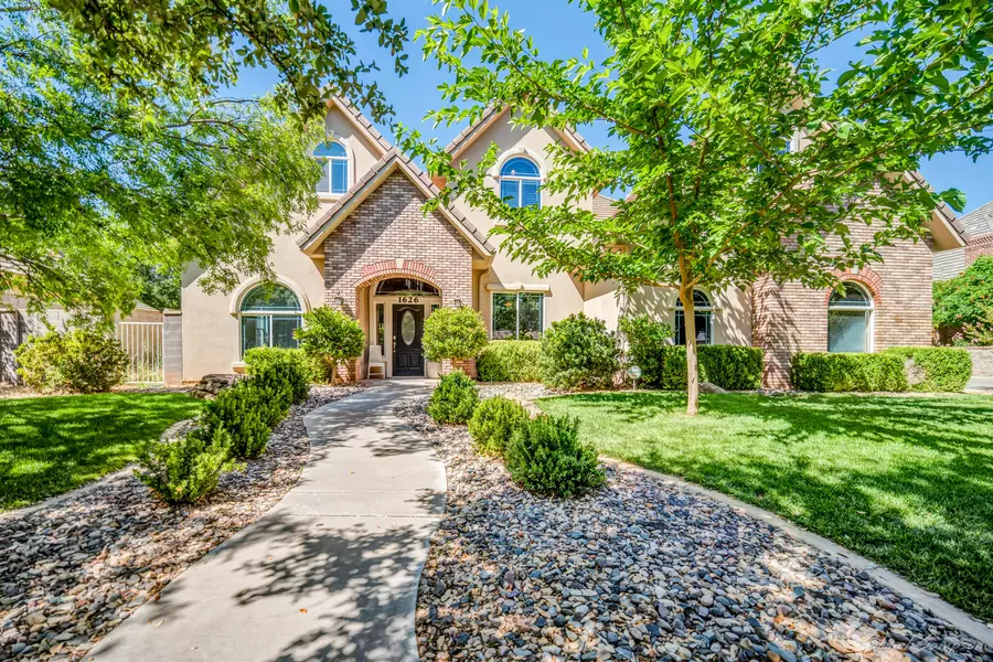 1626 W Chateau CIR, St George, UT 84770