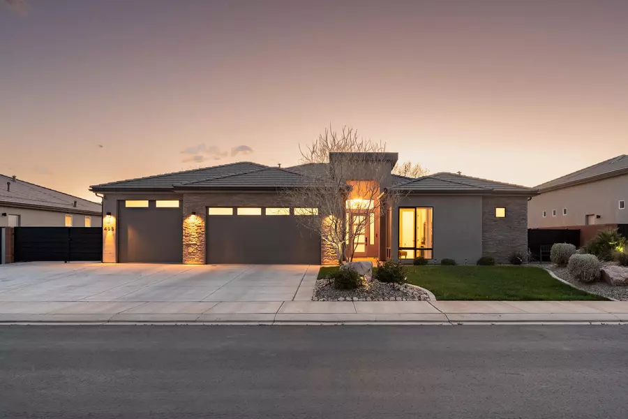 498 S Morning Retreat DR, Ivins, UT 84738