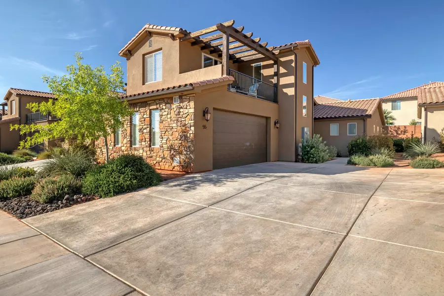 3800 N Paradise Village DR #55, Santa Clara, UT 84765