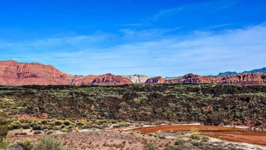 2580 Canyon View DR #105, Santa Clara, UT 84765