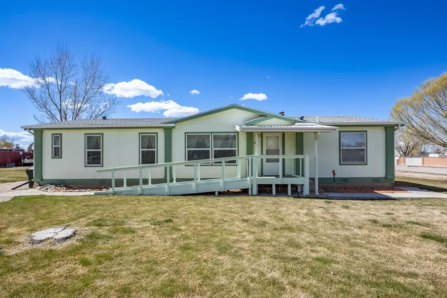 4613 N Quickdraw LN, Enoch, UT 84021