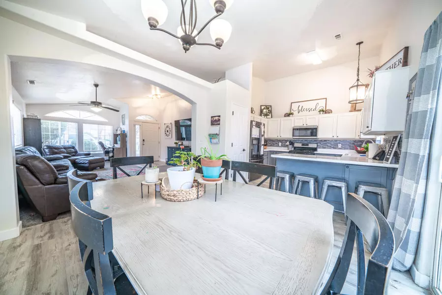 350 E 615 S, Ivins, UT 84738