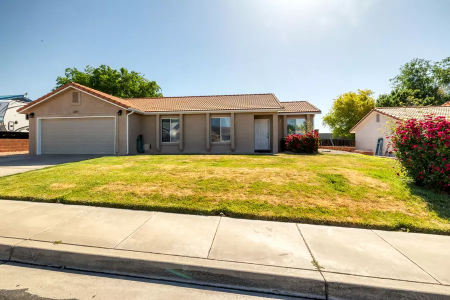 220 N 2040 E, St George, UT 84790