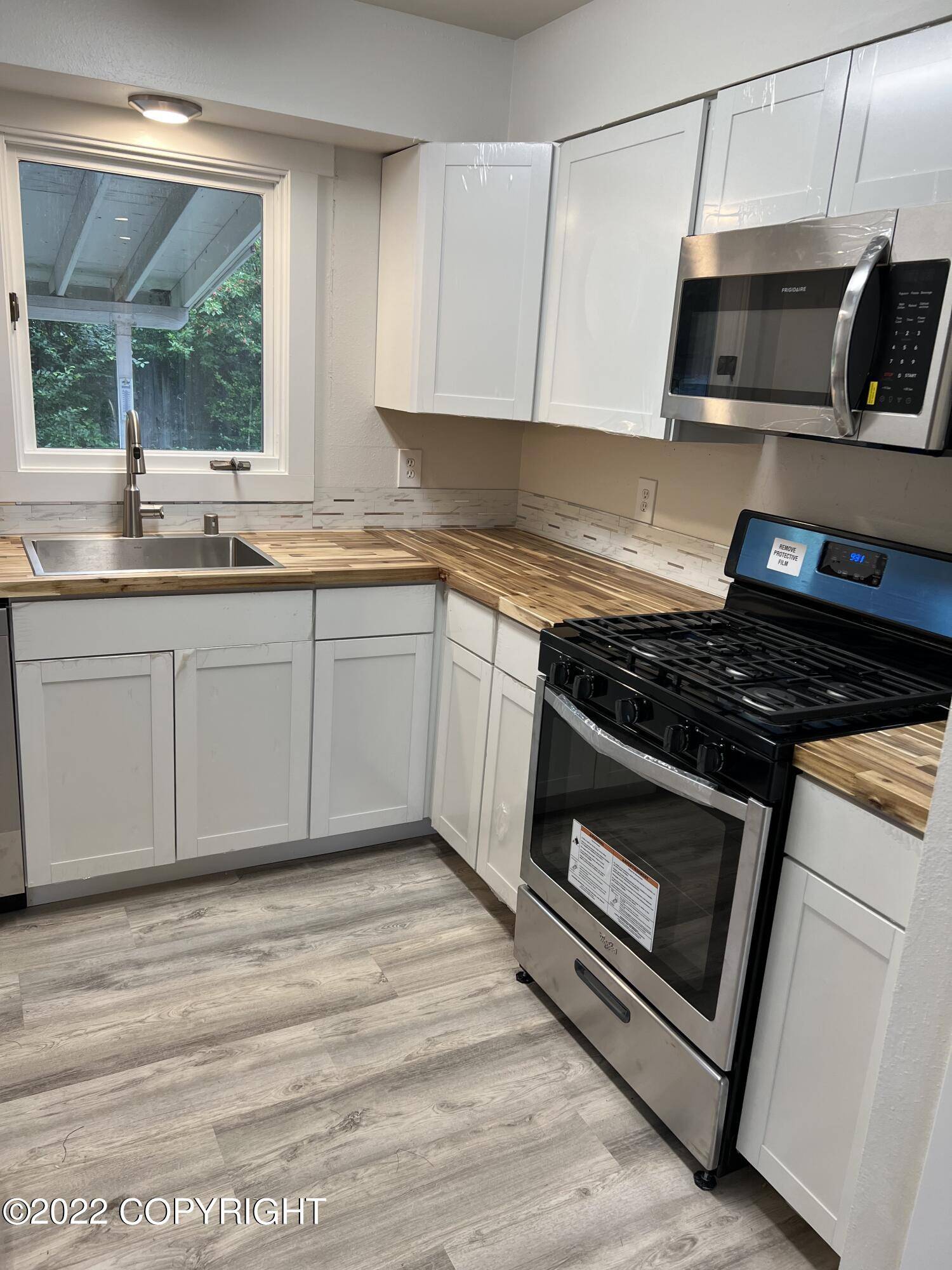 Anchorage, AK 99502,7000 Cranberry Street