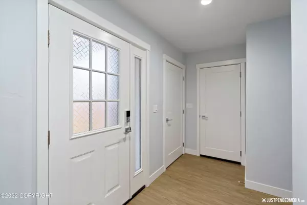 Anchorage, AK 99518,659 E 76th Avenue