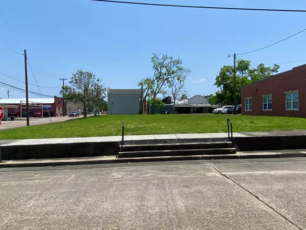 Abbeville, LA 70510,201 S Jefferson Street