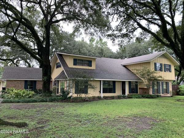 2415 Bayou Bend Road, New Iberia, LA 70563