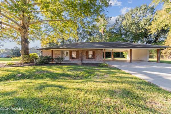 225 Morelan Drive, Lafayette, LA 70507