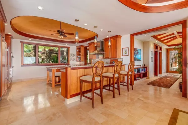 Kealakekua, HI 96750,81-6561 PAIAI PL