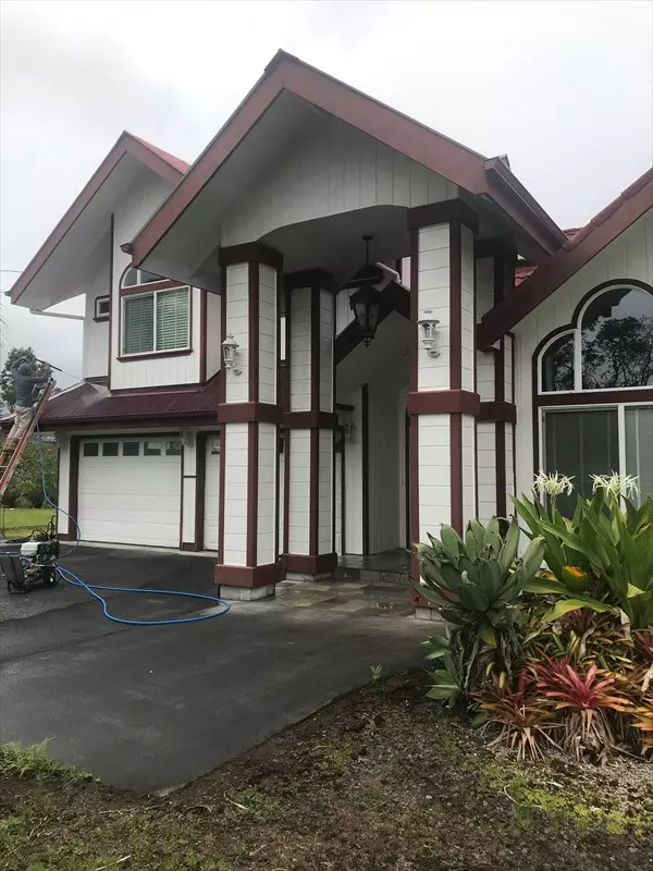 Hilo, HI 96720,391 KIPUNI ST