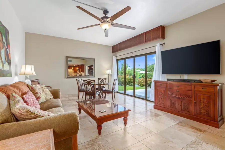 75-6040 ALII DR #306, Kailua-Kona, HI 96740