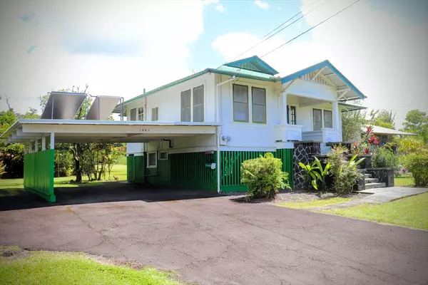 1045 AINAOLA DR, Hilo, HI 96720