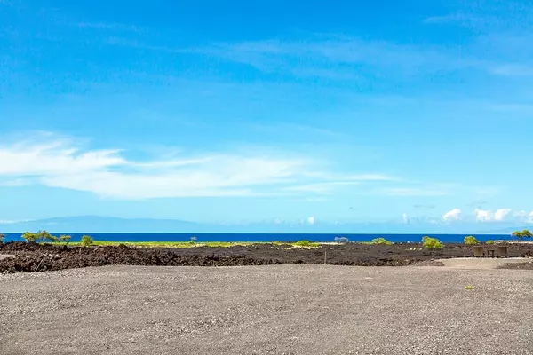 Kailua Kona, HI 96740,72-1176 KEKAHAWAIOLE DR