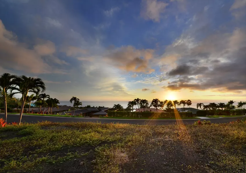 KEWALO ST, Kailua Kona, HI 96740